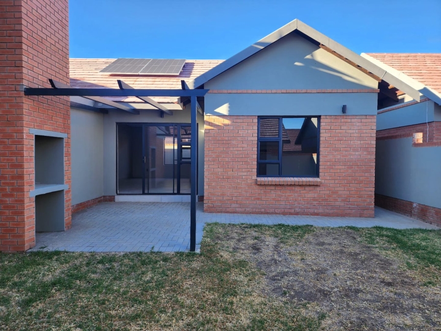 3 Bedroom Property for Sale in Somerton Estate Free State